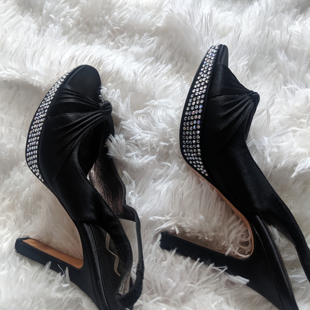 Nine West Black Slingback heels w/ rhinestones 5.5